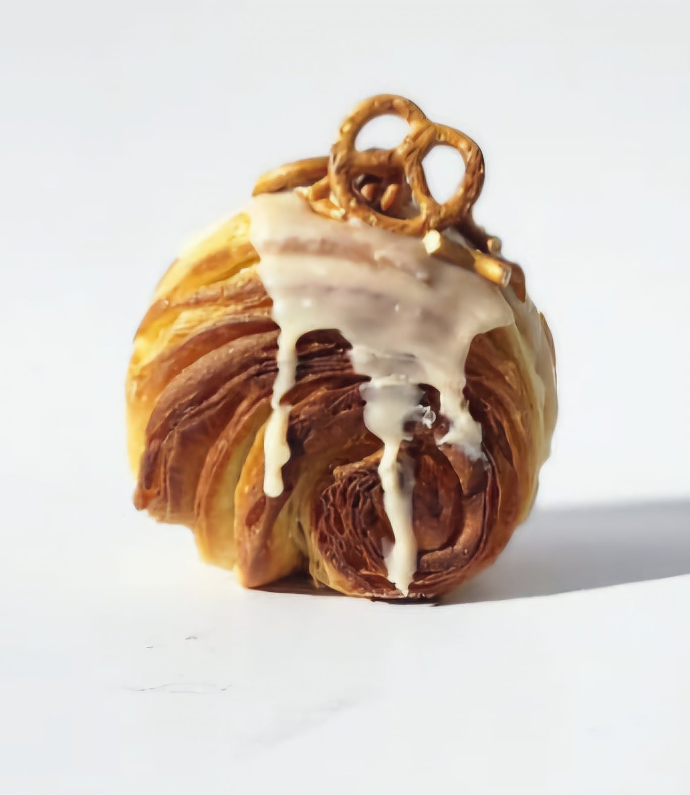 The “Chill in the Air” Collection Croissant Box (Limited Edition)