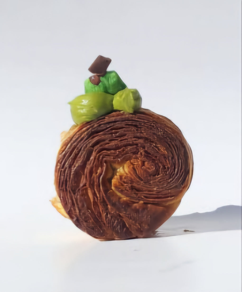 The “Chill in the Air” Collection Croissant Box (Limited Edition)