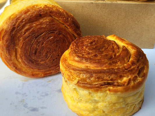 Plain Jane Croissant Box (Non-Filled)